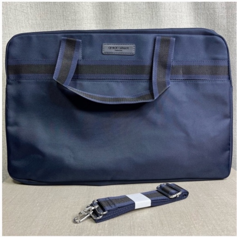 💙 GIORGIO ARMANI Frag. Messenger Bag - Picture 2 of 8